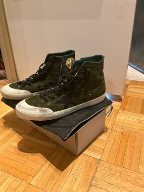 Golden Goose Men's High-Top Sneakers in Olive Green and Black